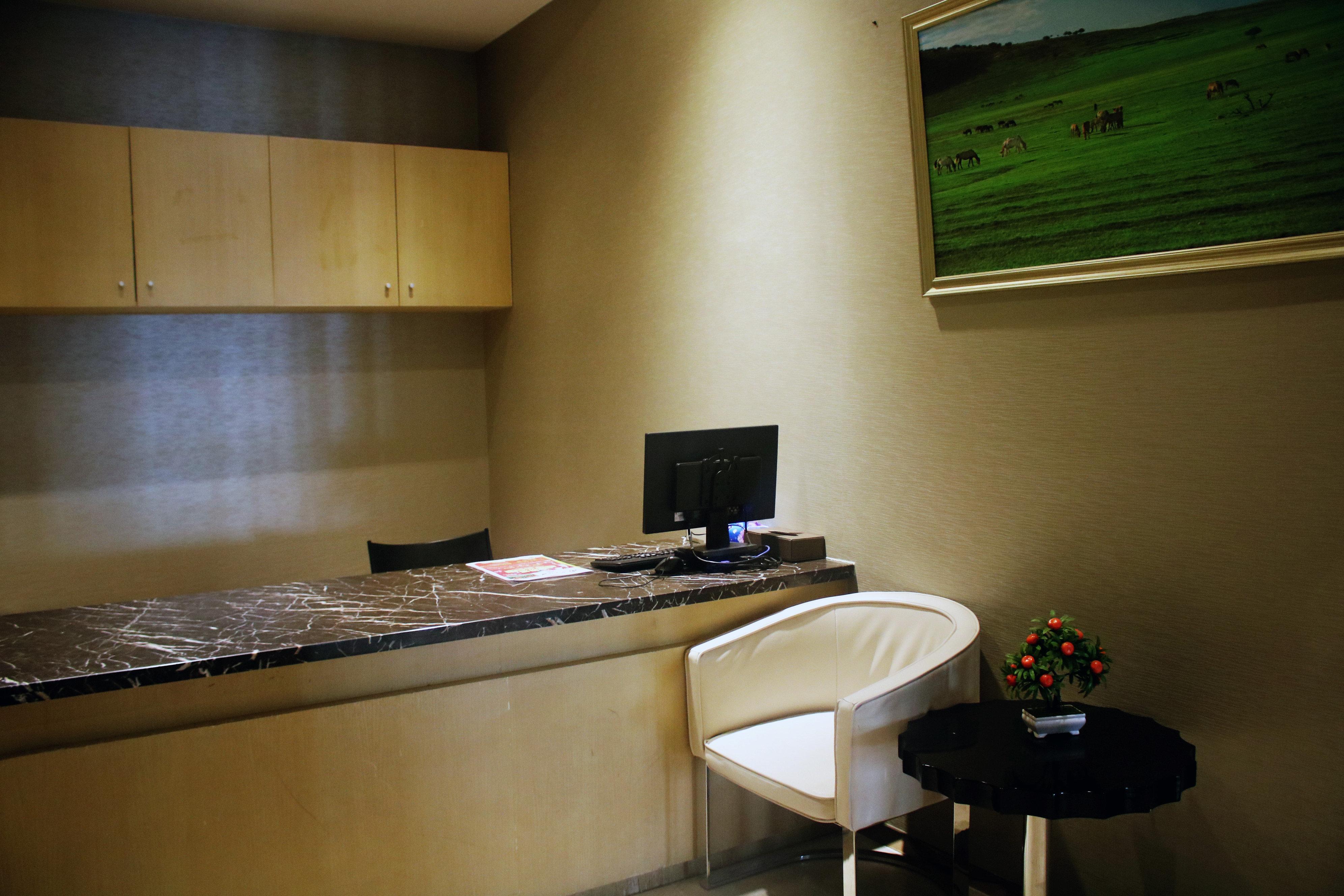 Holiday Inn & Suites Hulunbuir, An Ihg Hotel Екстериор снимка