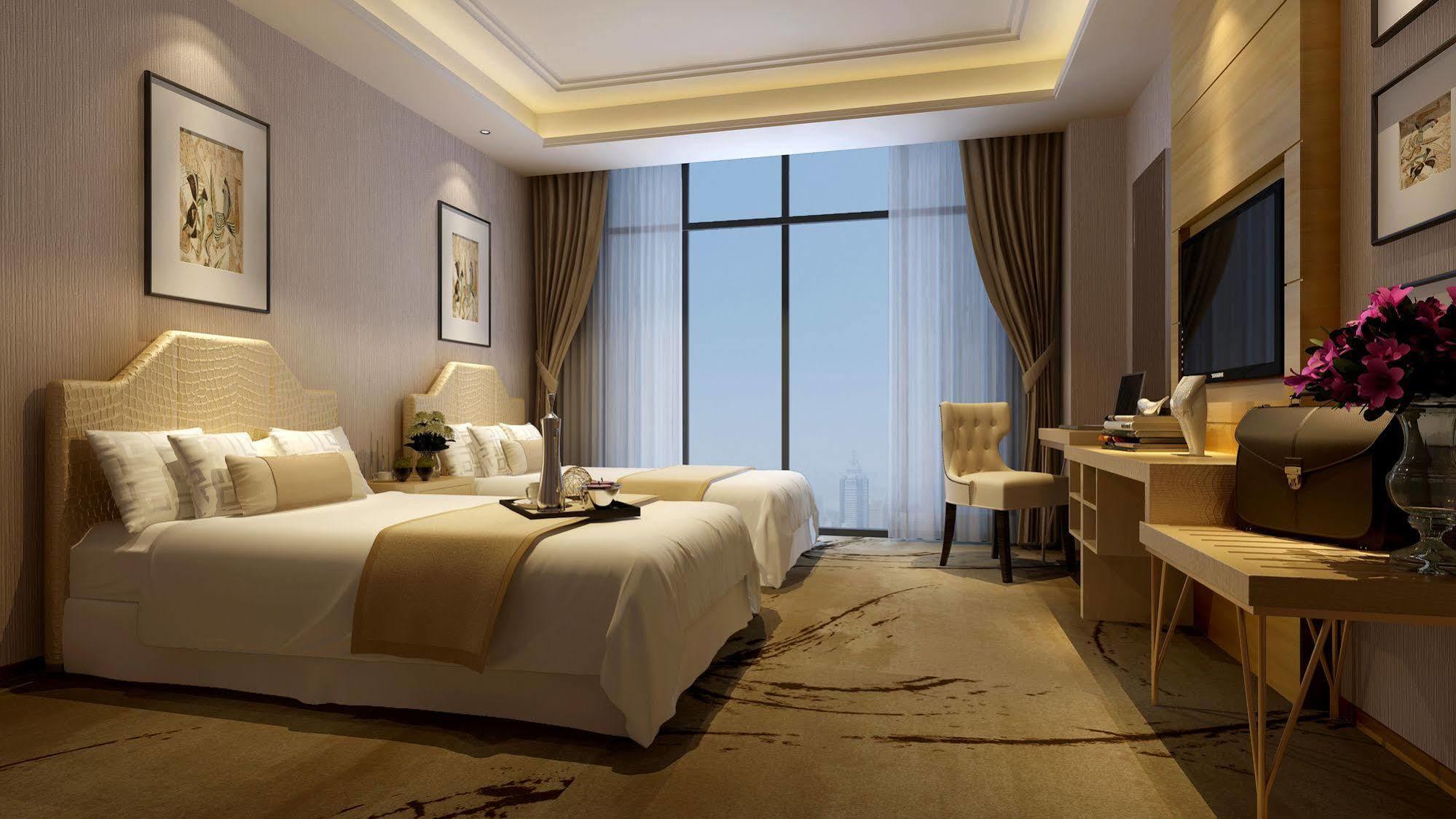 Holiday Inn & Suites Hulunbuir, An Ihg Hotel Екстериор снимка